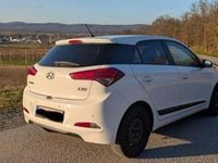 Gebraucht Hyundai i20 GO! 83 PS (61 kW) 2017 Limousine