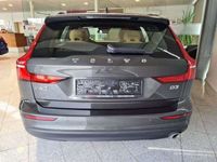 gebraucht Volvo V60 Momentum Aut. ''Leder-LED''