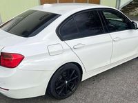 gebraucht BMW 318 318 d Österreich-Paket