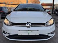 Gebraucht VW Golf VII Highline 150 PS (110 kW) 2019 Weiß Limousine