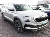 gebraucht Skoda Karoq Selection TSI 150 DSG Pano AHK NavC SideA Leder ACC