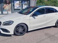 Gebraucht Mercedes A180 AMG 122 PS (89 kW) 2018 Weiß Limousine