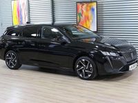 Gebraucht Peugeot 308 SW Allure 131 PS (96 kW) 2024 Schwarz Kombi