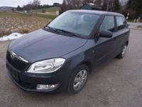 Gebraucht Skoda Fabia Active 86 PS (63 kW) 2012 Grau Limousine
