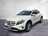 Gebraucht Mercedes GLA180 Style 109 PS (80 kW) 2015 Weiß SUV