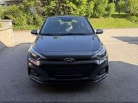 Gebraucht Hyundai i20 75 PS (55 kW) 2018 Limousine