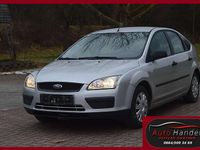 Gebraucht Ford Focus Ambiente 80 PS (58 kW) 2007 Grau Limousine