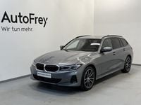 Gebraucht BMW 320 Shadowline 190 PS (139 kW) 2025 Skyscraper grau Kombi
