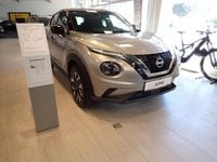 Neu Nissan Juke Acenta+ 113 PS (83 kW) 2025 Silber SUV
