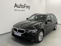 Gebraucht BMW 320e Advantage 163 PS (119 kW) 2021 Schwarz Kombi