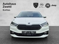 Gebraucht Skoda Fabia Ambition 65 PS (47 kW) 2022 Weiß Kleinwagen