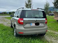 gebraucht Skoda Yeti Yeti2,0 TDI SCR Active Active