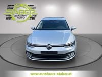 Gebraucht VW Golf VIII Life 110 PS (80 kW) 2024 Silber  metallic Limousine