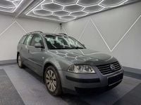 Gebraucht VW Passat Comfortline 101 PS (74 kW) 2001 Grau Kombi