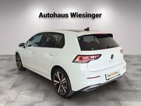 Gebraucht VW Golf VIII Style 204 PS (150 kW) 2024 Weiss  normal Limousine