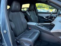 gebraucht Peugeot 3008 GT HYBRID 145 e-DSC6 *AHK*360°*NAVI*19"*Matrix ...