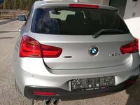 gebraucht BMW 120 1er-Reihe Allrad xDrive M Sport Aut. 8-fach Bereif