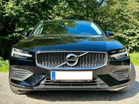 gebraucht Volvo V60 B4 Momentum Pro Aut.