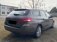 Gebraucht Peugeot 308 SW 120 PS (88 kW) 2018 Kombi