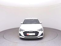 Neu Audi A3 Ambiente 116 PS (85 kW) 2025 Weiss  normal Limousine