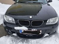 Gebraucht BMW 118 121 PS (88 kW) 2006 Schwarz Kleinwagen