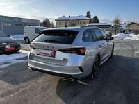gebraucht Skoda Octavia Combi 20 TDI RS DSG Matrix-LED Panoramadach Na...