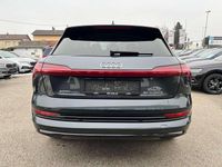 gebraucht Audi e-tron 50 quattro Advanced | €82.000