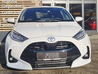 gebraucht Toyota Yaris Hybrid 15 VVT-i Hybrid Active Drive 399% Fix Zins