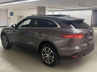 gebraucht Jaguar F-Pace 25t AWD Prestige Aut.