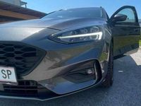 gebraucht Ford Focus FocusTraveller 1,5 EcoBoost ST-Line Business