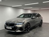 Gebraucht BMW 550e M Sport 489 PS (359 kW) 2025 Grau Kombi