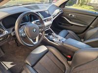 gebraucht BMW 320 320 d xDrive Touring Aut.