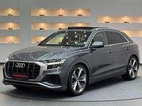 Gebraucht Audi Q8 S-Line 286 PS (210 kW) 2019 Grau SUV