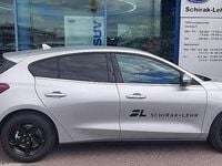 Gebraucht Ford Focus Titanium 125 PS (91 kW) 2025 Silber Limousine