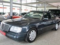 Gebraucht Mercedes E300 220 PS (161 kW) 1996 Schwarz Cabrio