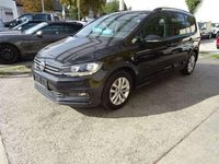 Gebraucht VW Touran Comfortline 116 PS (85 kW) 2017 Schwarz Van / Kleinbus