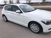 Gebraucht BMW 116 116 PS (85 kW) 2012 Weiß Kleinwagen