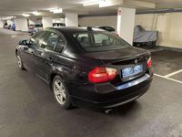 Gebraucht BMW 318 129 PS (94 kW) 2007 Limousine