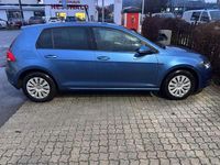Gebraucht VW Golf VII LOUNGE 110 PS (80 kW) 2016 Blau Limousine