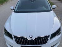 gebraucht Skoda Superb Kombi Style TDI DSG