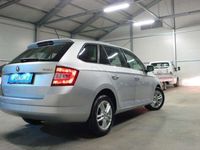 gebraucht Skoda Fabia Combi Ambition 1,4 TDI DSG NAVI TEMPOMAT PDC