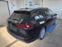 Gebraucht VW Golf VIII Life 150 PS (110 kW) 2021 Schwarz Kombi