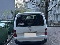 Gebraucht Toyota HiAce 95 PS (69 kW) 2012 Van