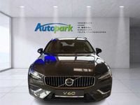 Gebraucht Volvo V60 Plus 197 PS (144 kW) 2023 Grau Kombi