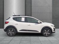 Neu Dacia Sandero Expression 101 PS (74 kW) 2025 Weiß Kleinwagen