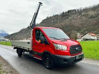 Gebraucht Ford Transit 155 PS (114 kW) 2015 Rot Van