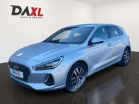 Gebraucht Hyundai i30 110 PS (80 kW) 2017 Silber Limousine