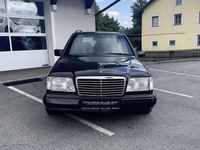 gebraucht Mercedes E220 W124 - neues Pickerl - außen + innen schwarz