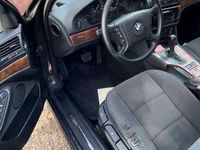 gebraucht BMW 525 525 tds Österreich-Paket Aut.