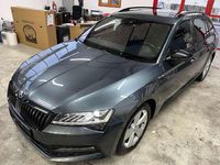 Gebraucht Skoda Superb SportLine 200 PS (147 kW) 2020 Grau Kombi